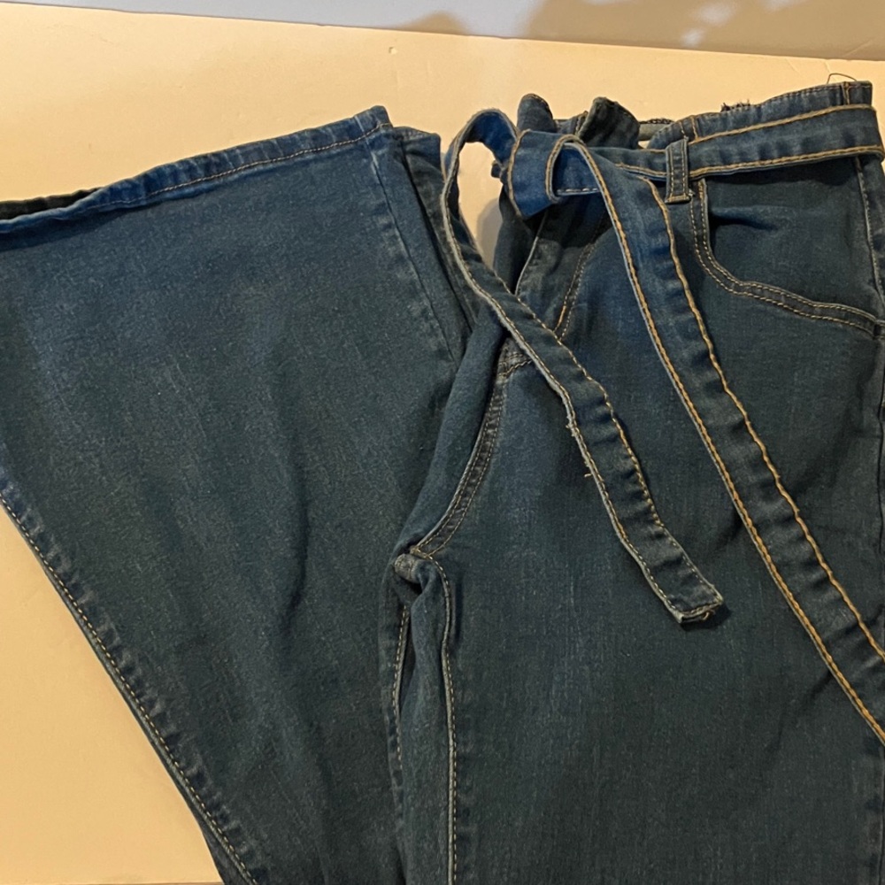 Blue Women's Flare Leg Jeans with Tie Waist‎